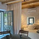 Stonehouse Zrmanja *