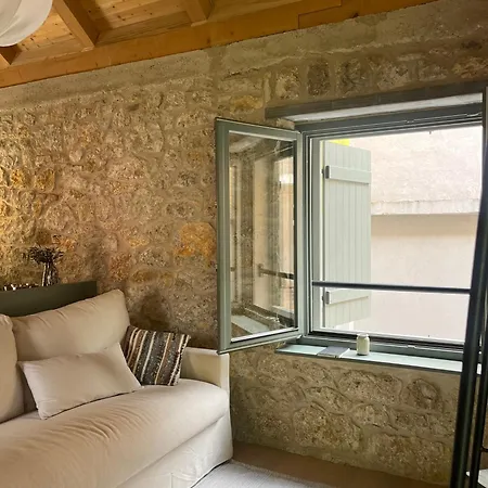 Stonehouse Zrmanja * Obrovac