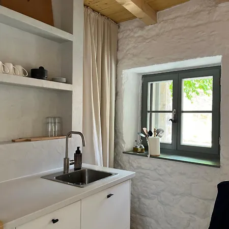 Stonehouse Zrmanja Apartment