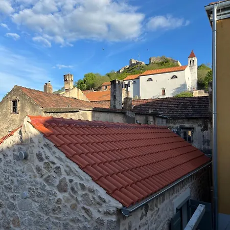 Stonehouse Zrmanja Obrovac