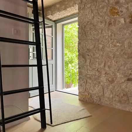 Stonehouse Zrmanja * Obrovac