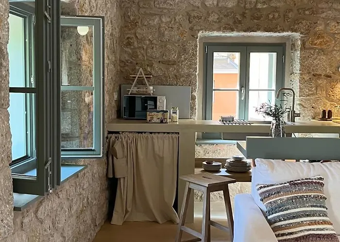 Stonehouse Zrmanja Апартаменты Обровац